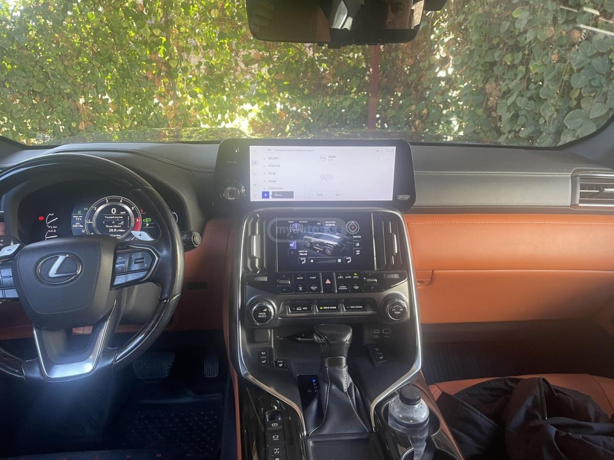 Lexus LX 600 Luxury 4dr 4x4 Automatic 2022 — миниатюра 6