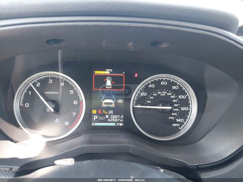 Subaru Premium 4dr All-Wheel Drive CV — миниатюра 7