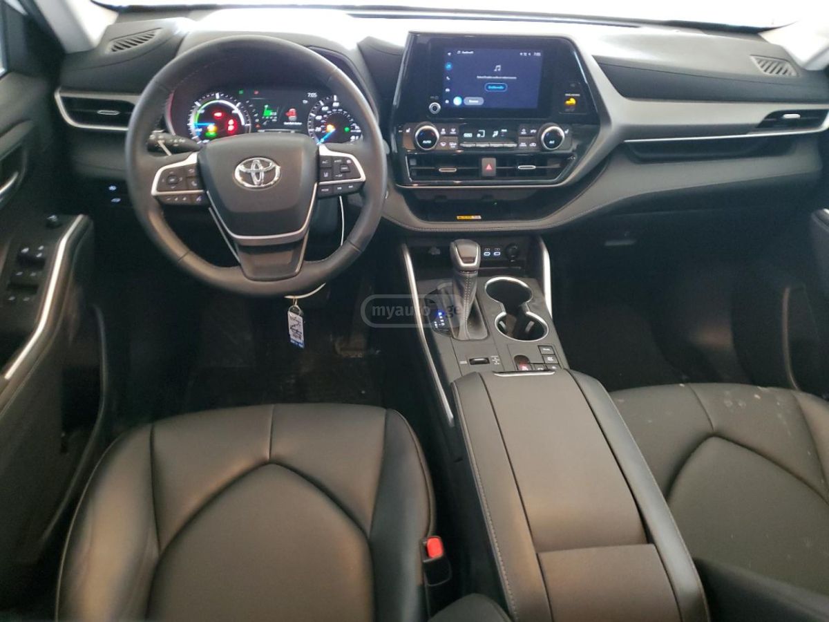 Toyota XLE 4dr All-Wheel Drive Automa — миниатюра 6