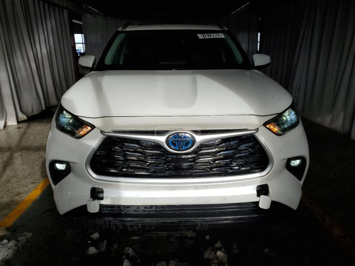 Toyota XLE 4dr All-Wheel Drive Automa — миниатюра 7