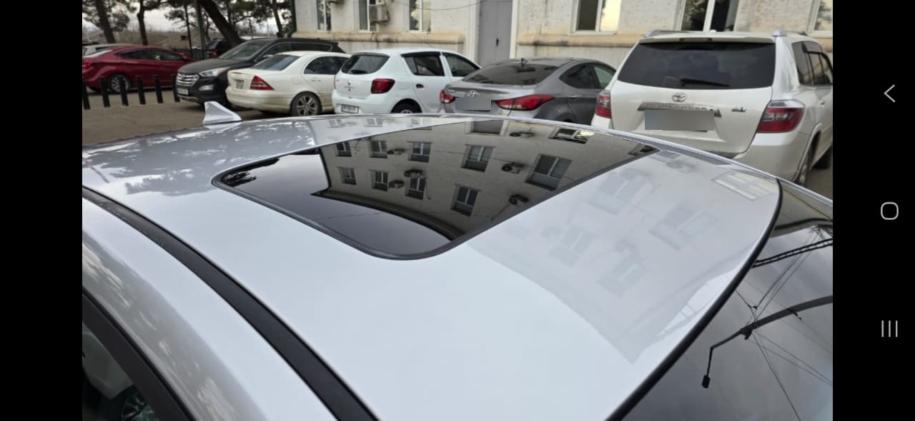 Hyundai Ioniq - фото 5
