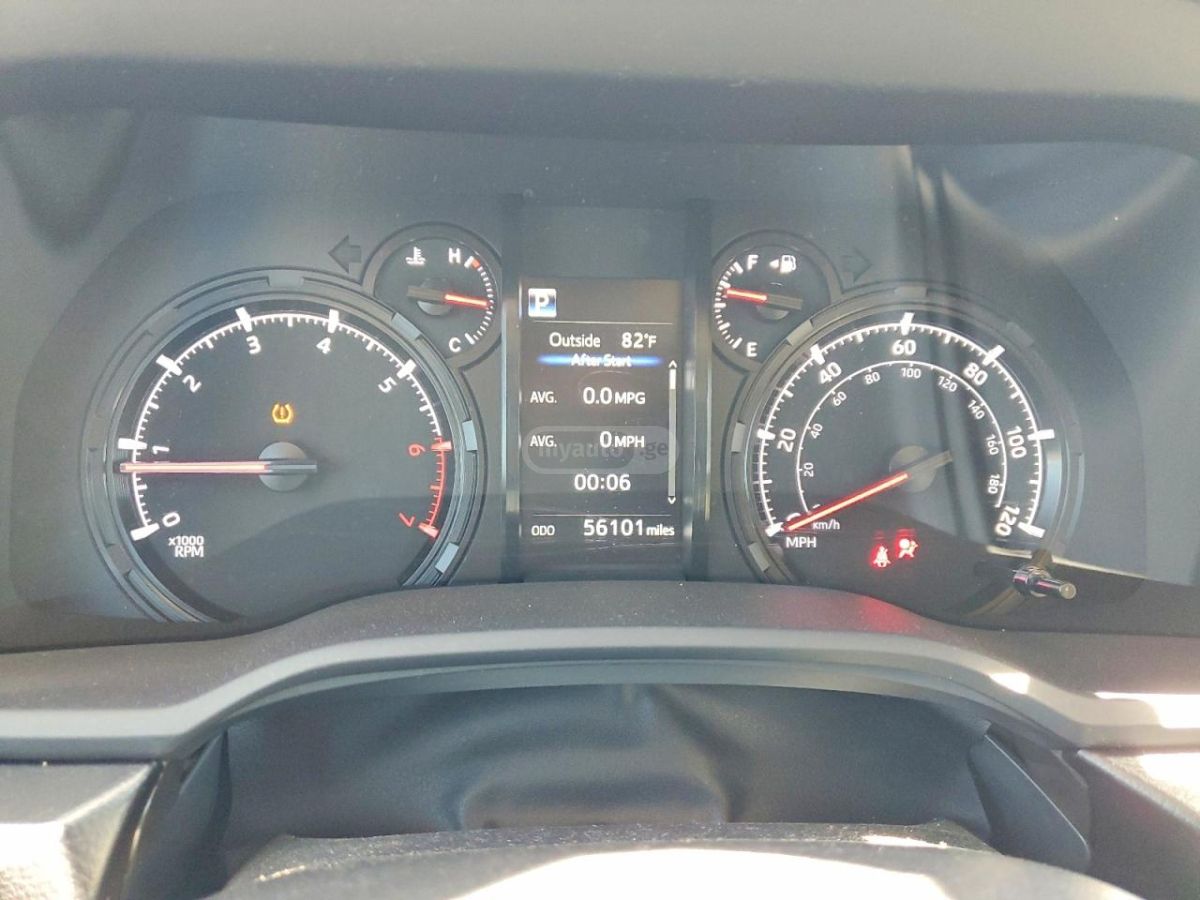 Toyota 4 Runner - фото 9