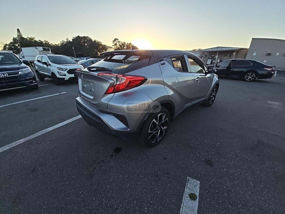 Toyota CHR - фото 3