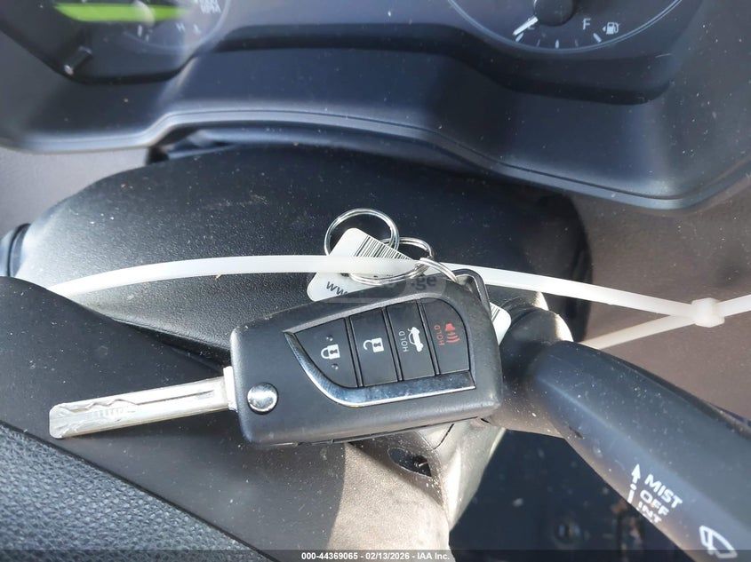 Toyota Corolla - фото 10