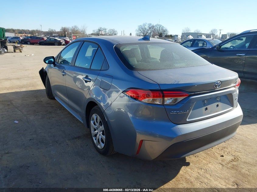 Toyota Corolla - фото 3