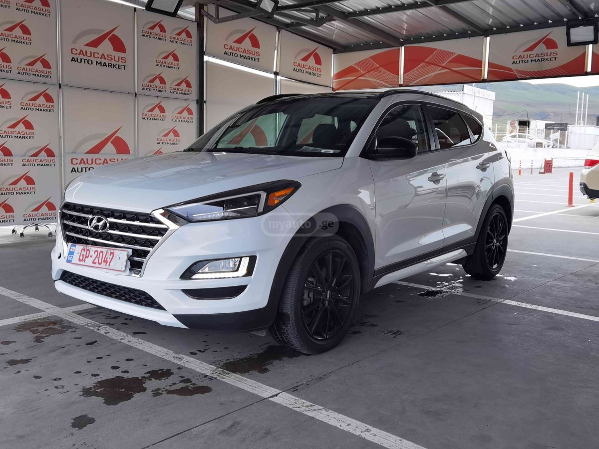 Hyundai Tucson - фото 1