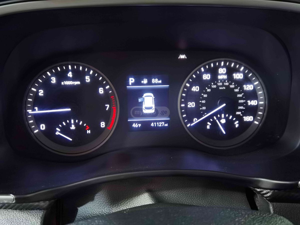 Hyundai Tucson - фото 8