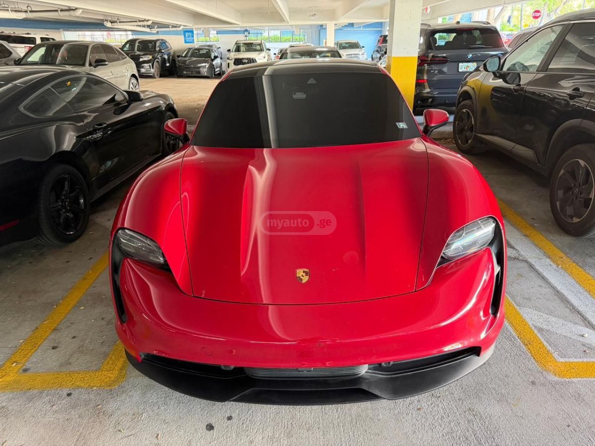 Porsche Taycan 4 S - фото 1