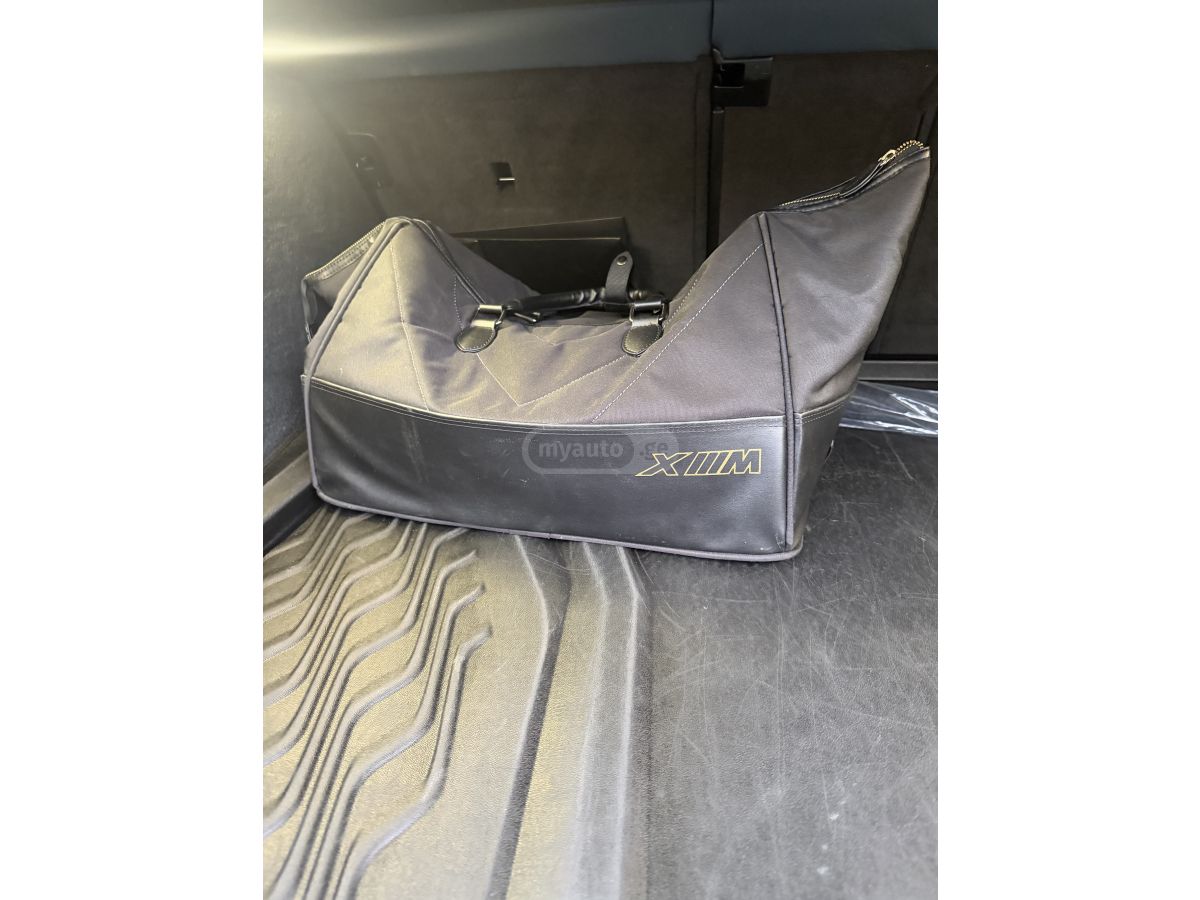 BMW XM - фото 10