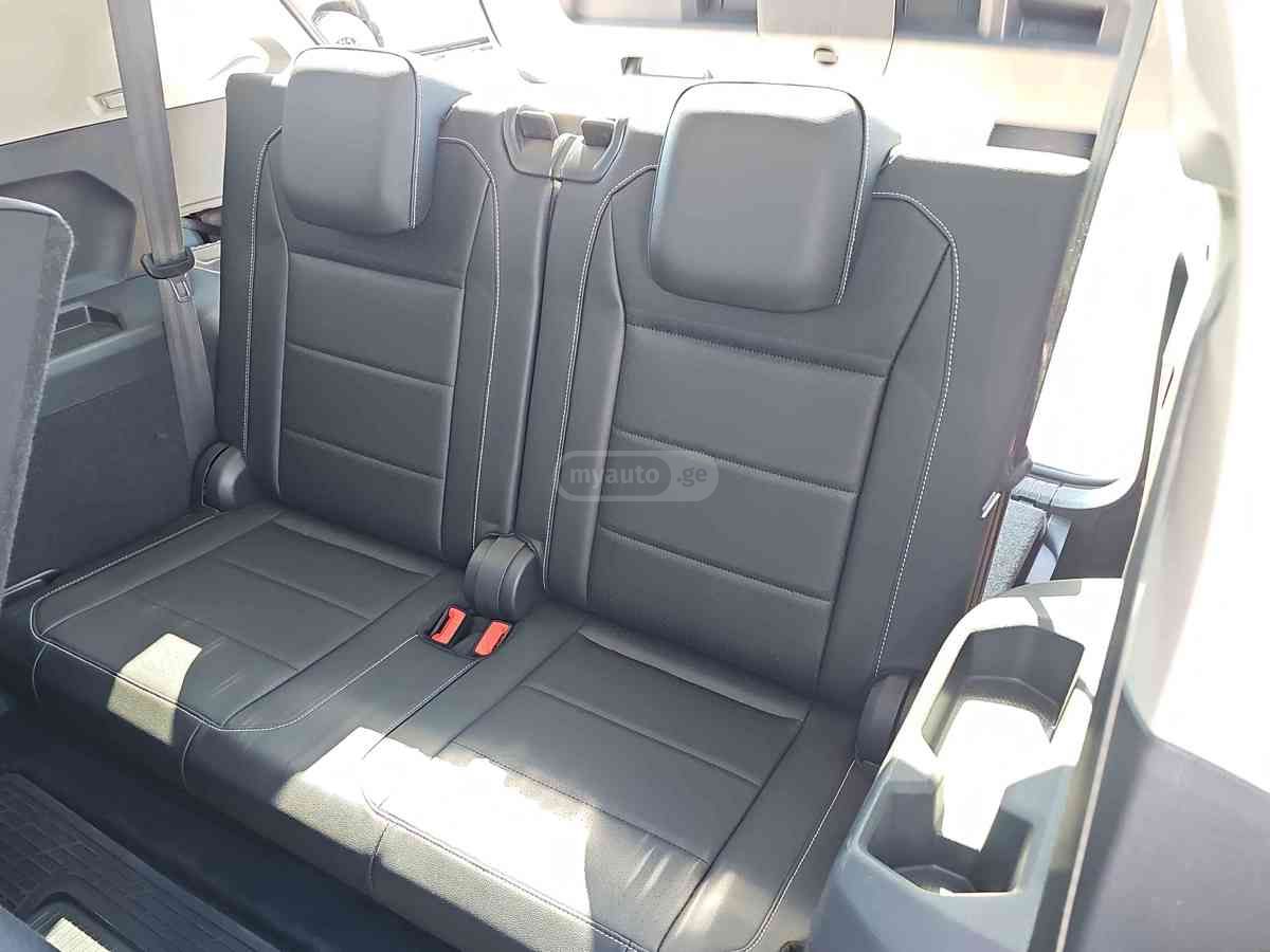 Volkswagen Volkswagen Tiguan — миниатюра 8