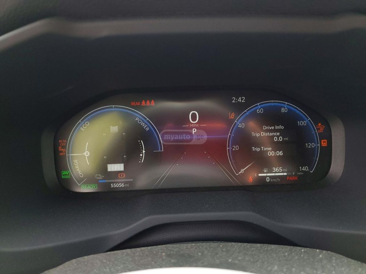 Toyota Rav 4 - фото 11