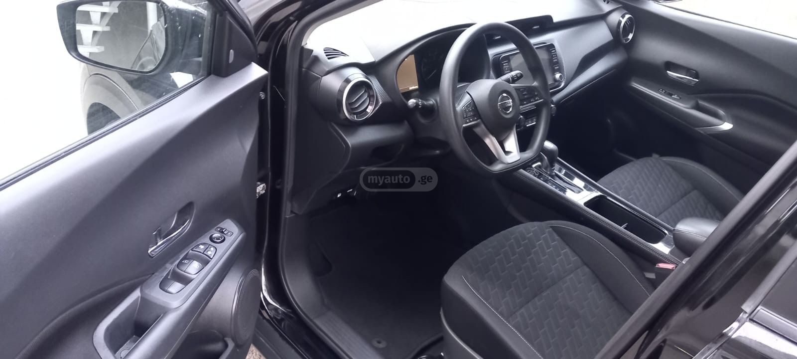 Nissan Kicks - фото 10