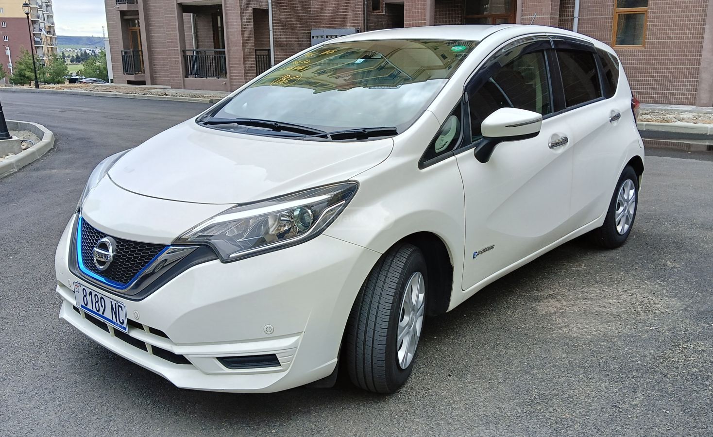 Nissan Note - фото 2