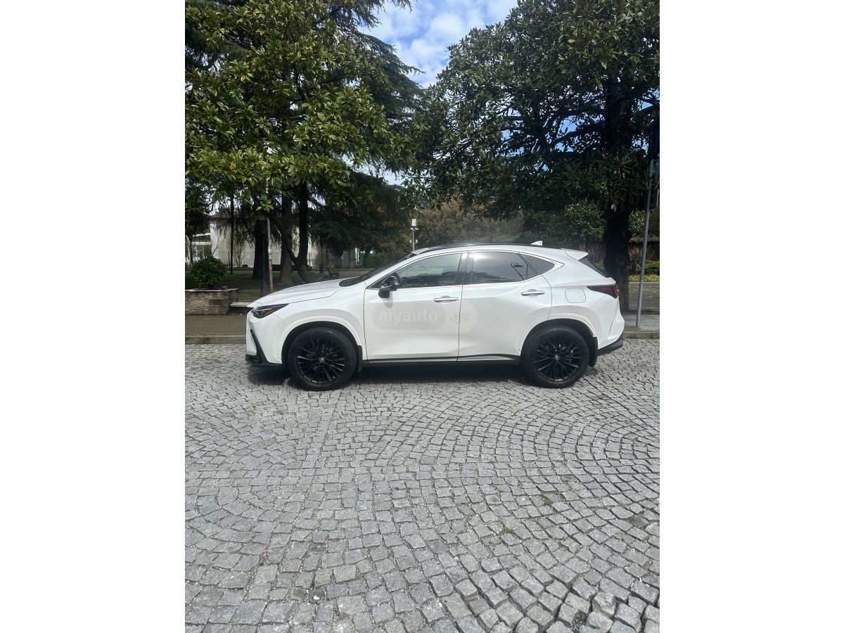 Lexus NX 350 - фото 3