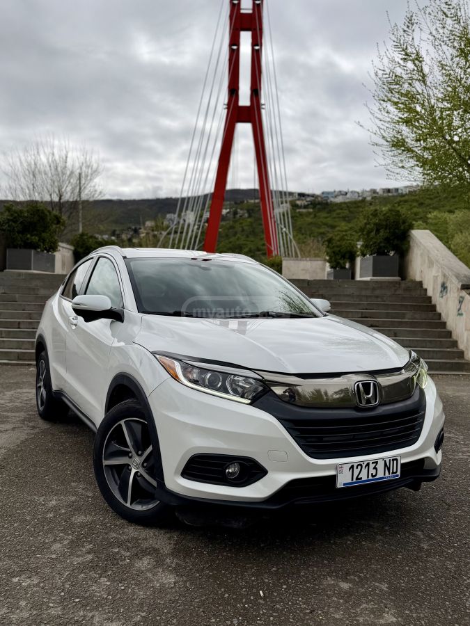Honda HR-V - фото 1