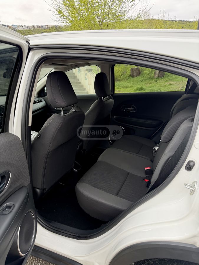 Honda HR-V - фото 10