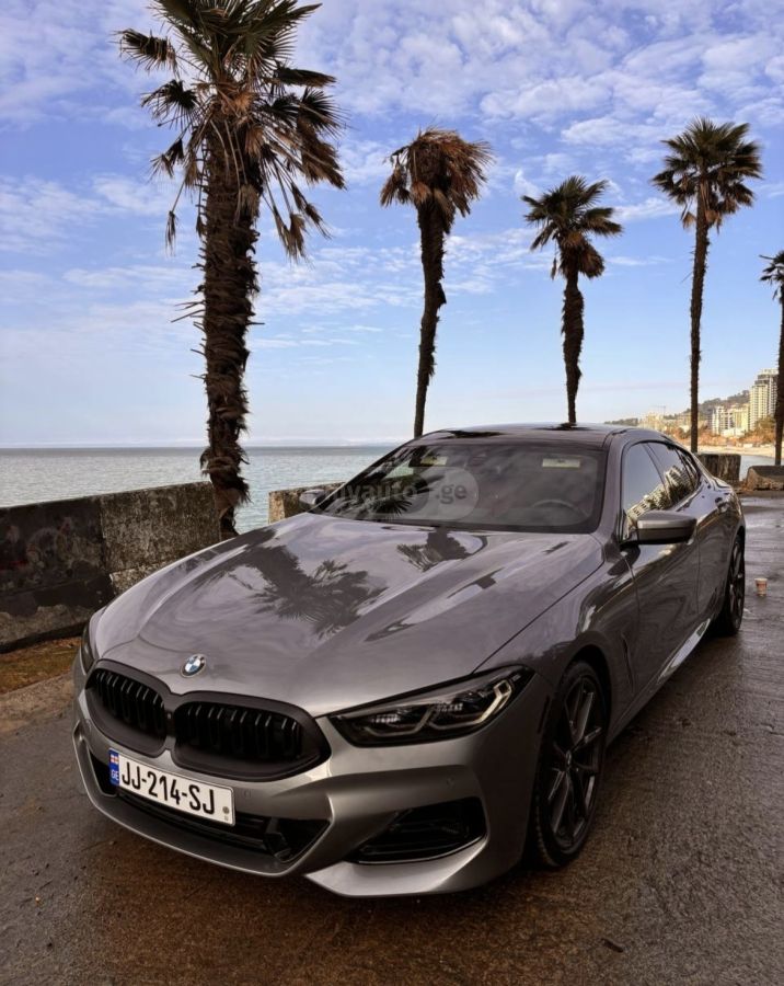 BMW 840 - фото 1