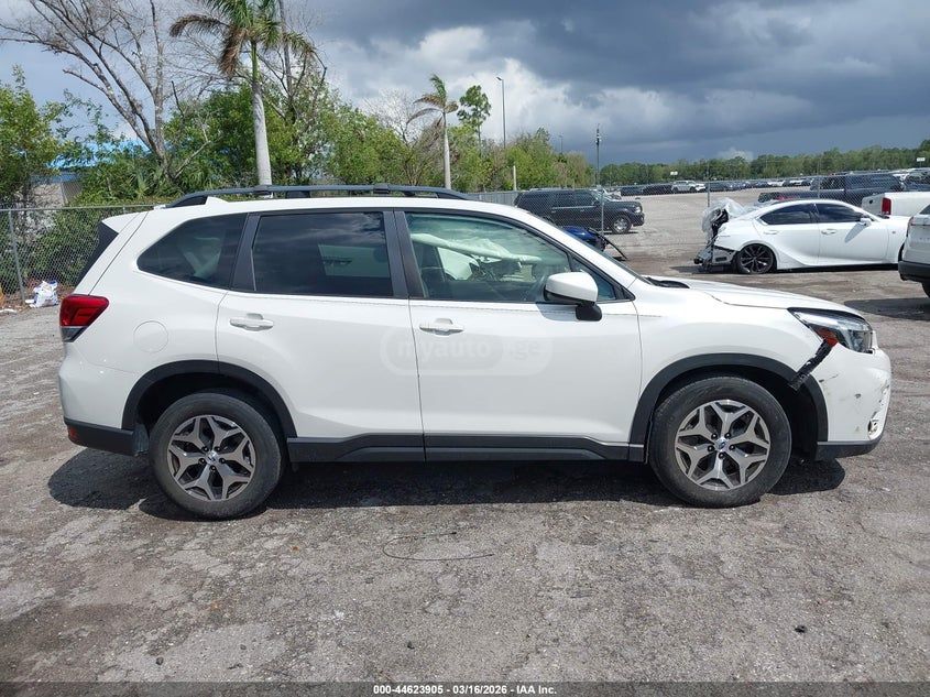 Subaru Forester - фото 13