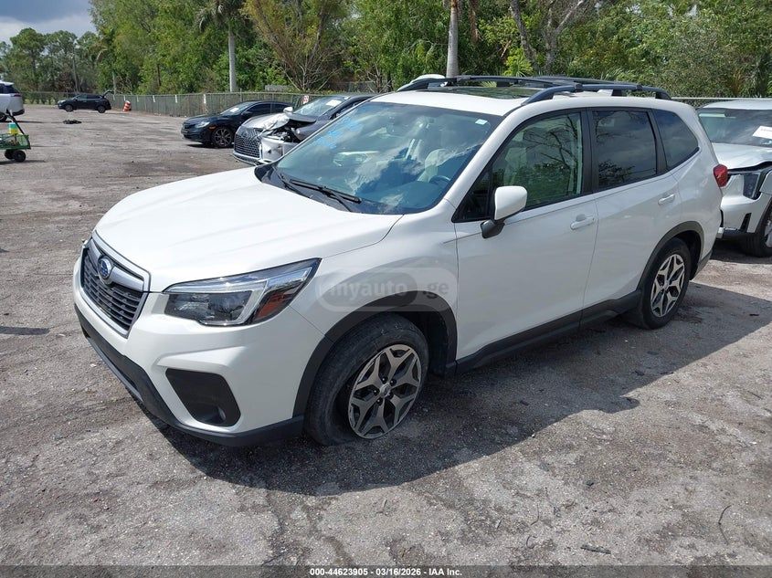 Subaru Forester - фото 2