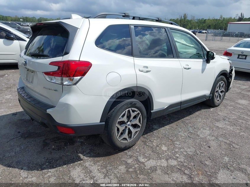 Subaru Forester - фото 4