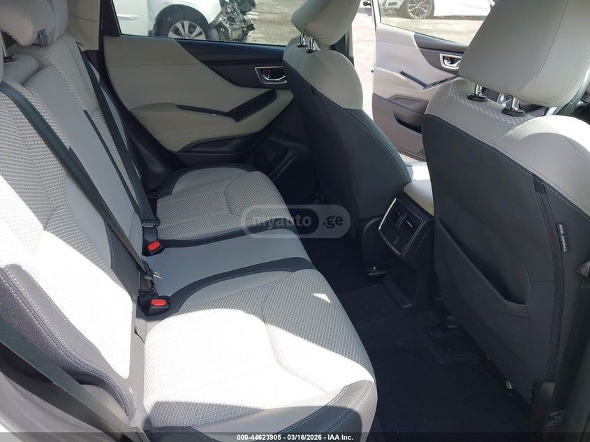 Subaru Forester - фото 8