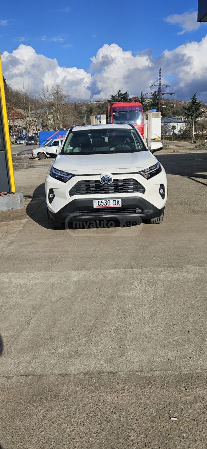 Toyota XLE Premium 4dr All-Wheel Driv — миниатюра 11