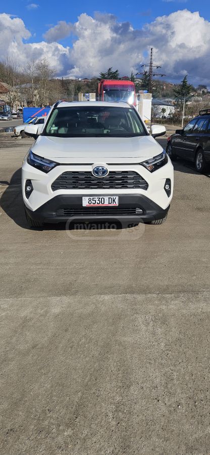 Toyota XLE Premium 4dr All-Wheel Driv — миниатюра 4