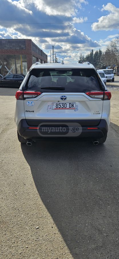 Toyota XLE Premium 4dr All-Wheel Driv — миниатюра 6