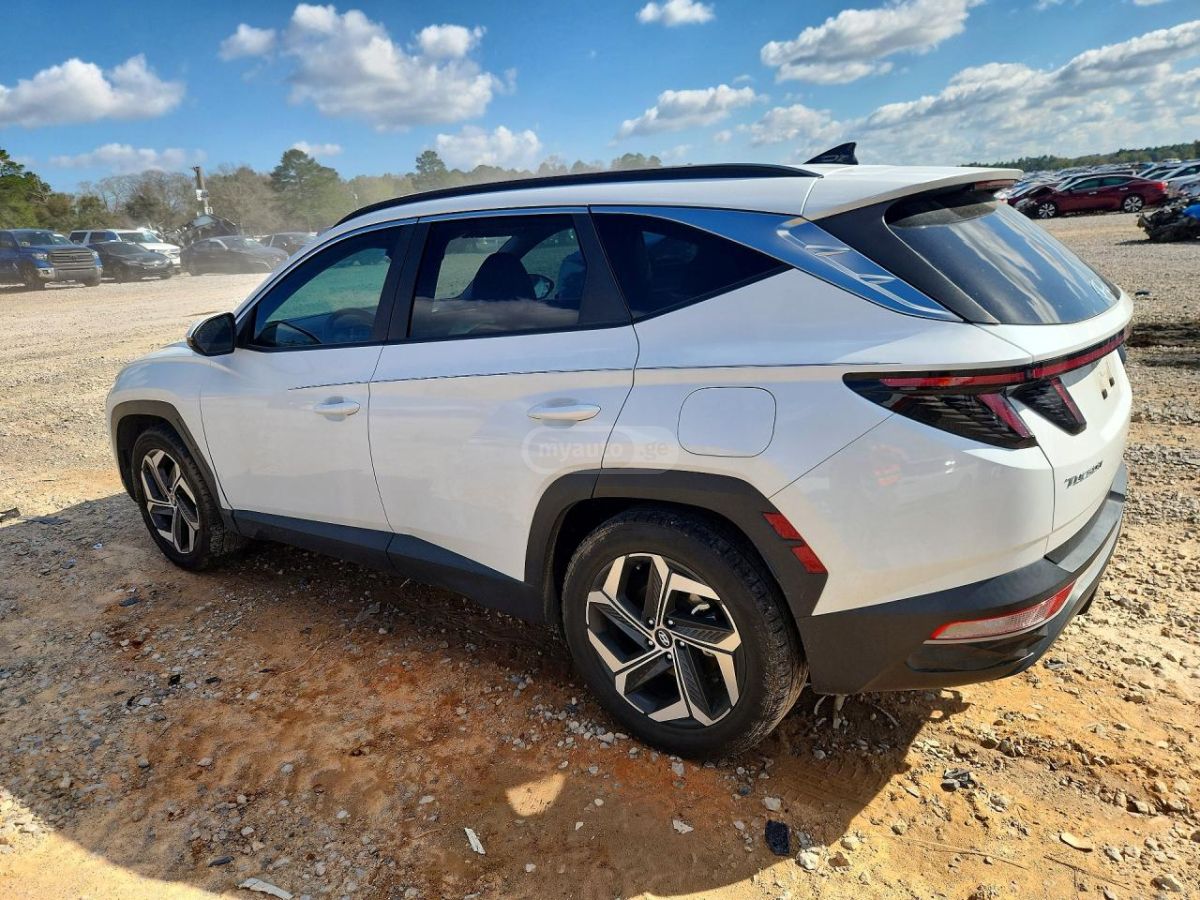 Hyundai Tucson - фото 2