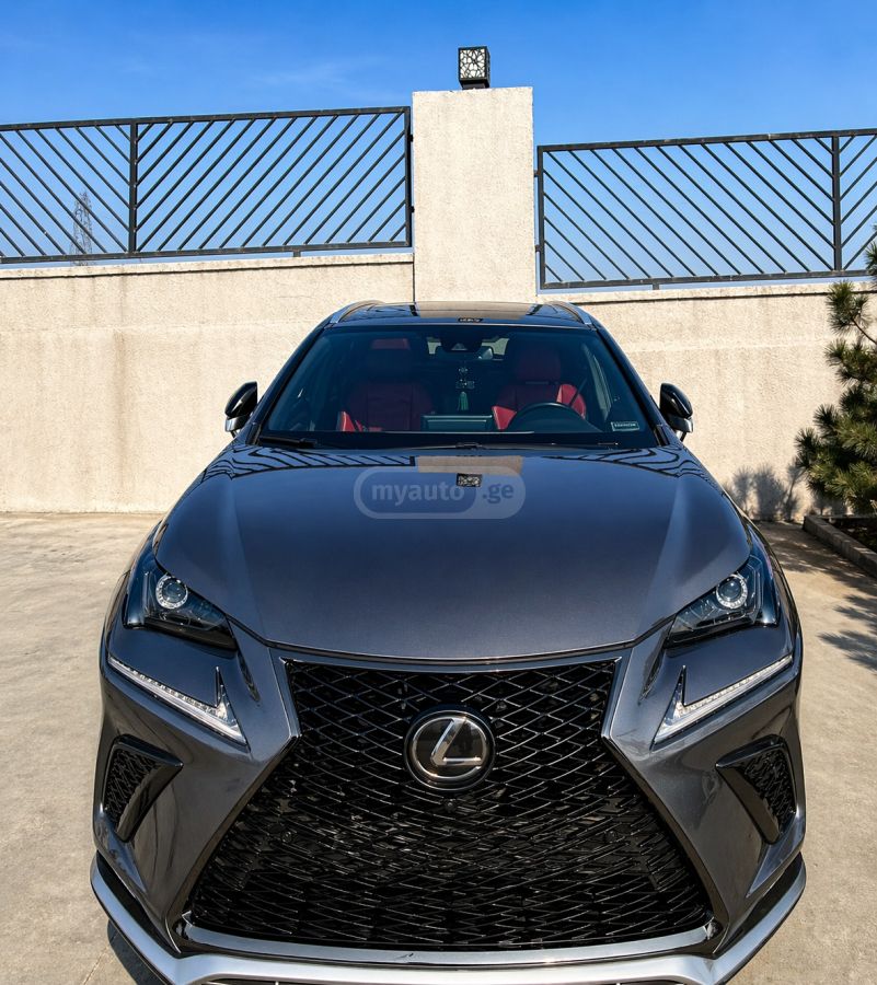 Lexus NX 300 - фото 1