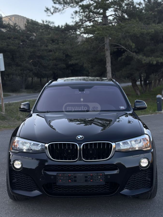 BMW X3 - фото 1
