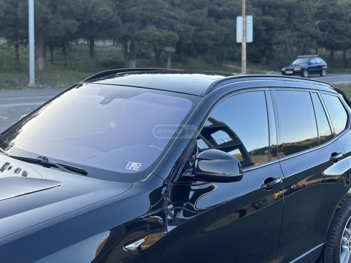 BMW X3 - фото 9