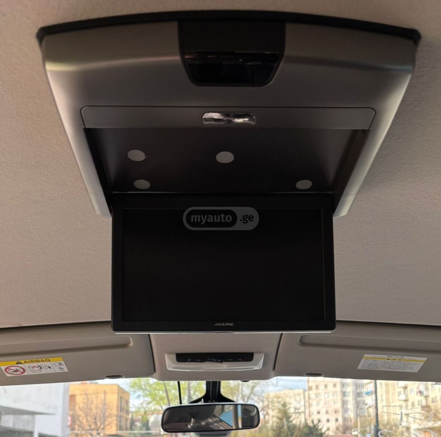 Nissan Serena - фото 9