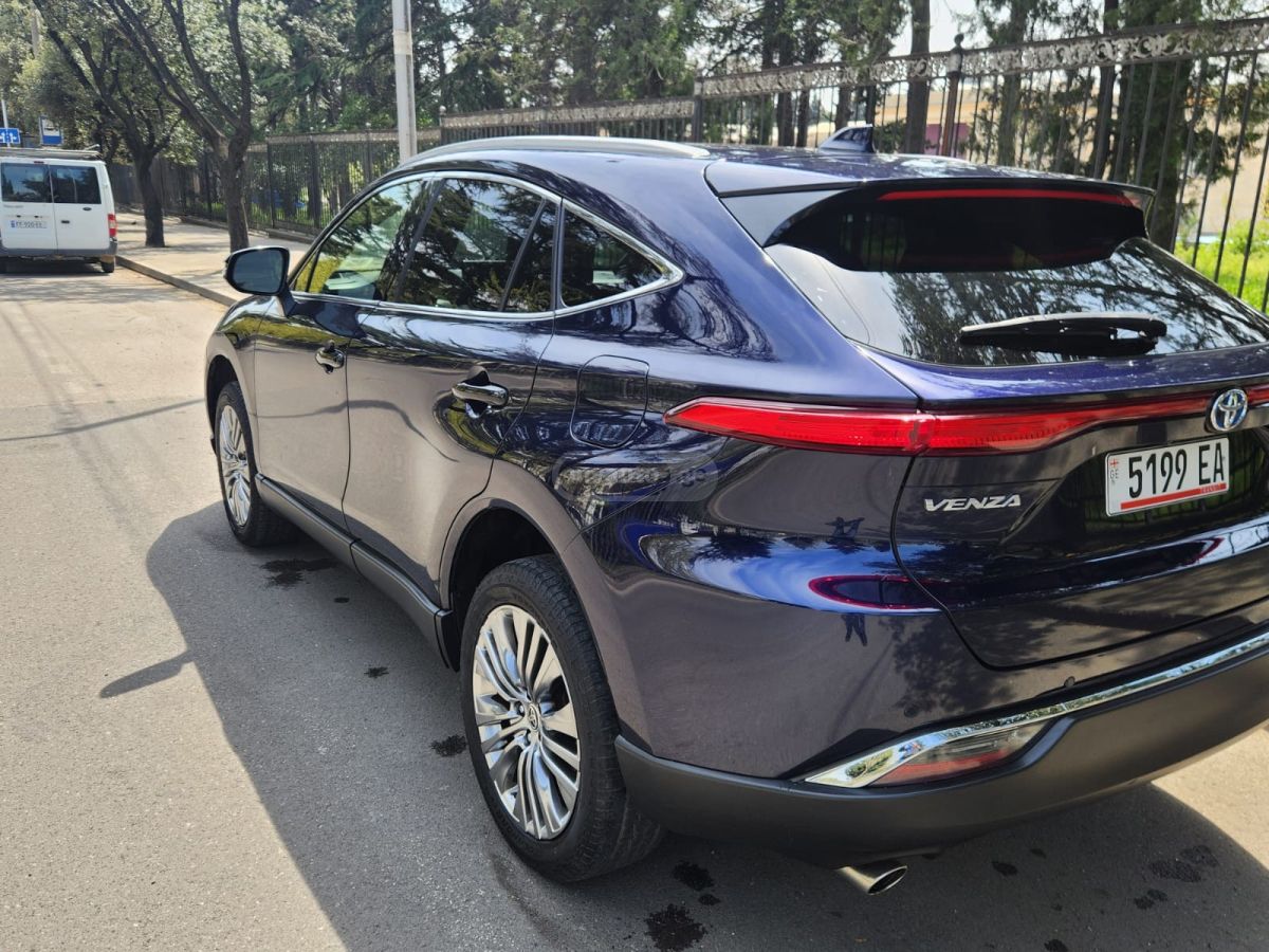 Toyota Venza - фото 2