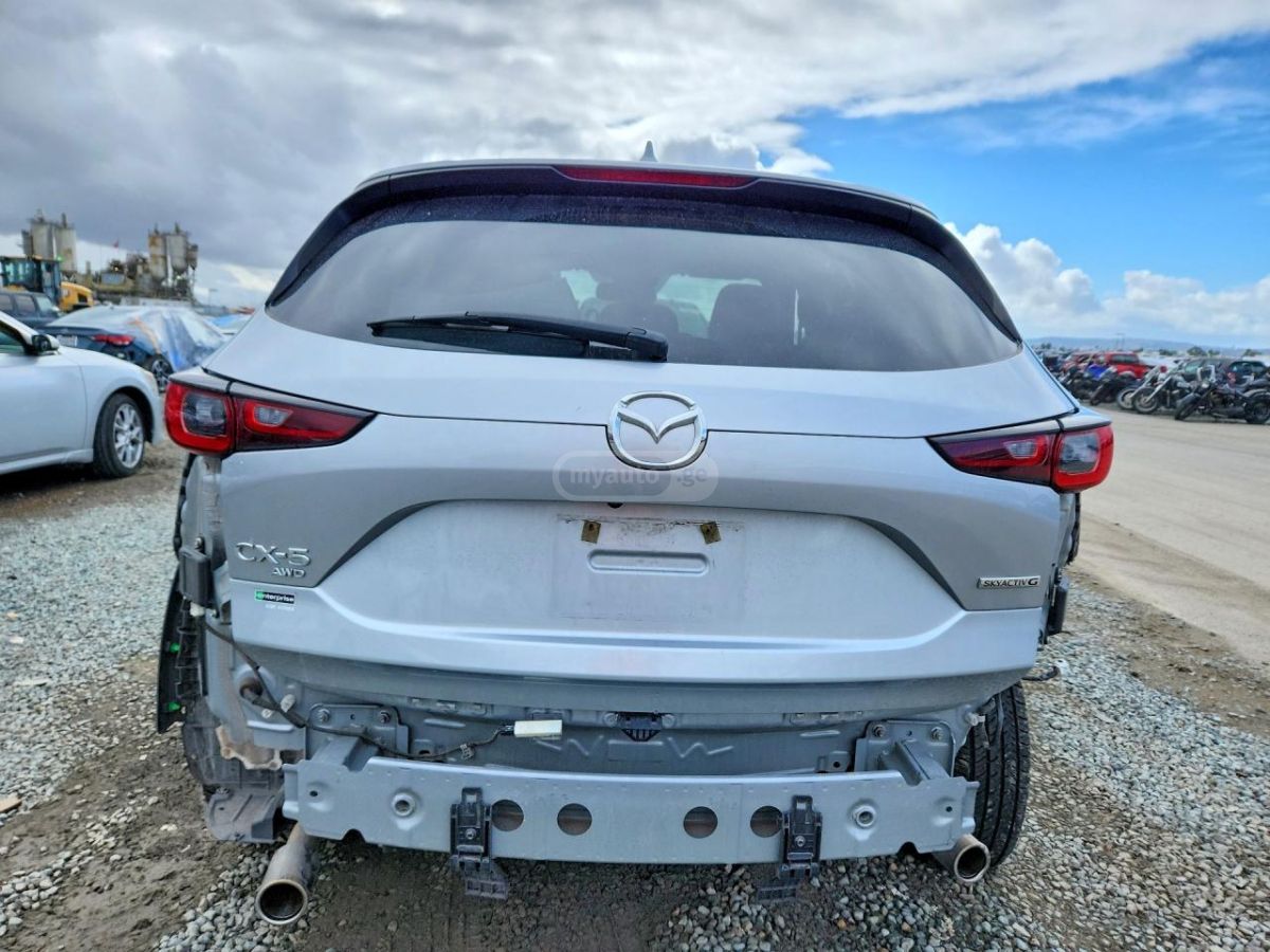 Mazda Prefered — миниатюра 5