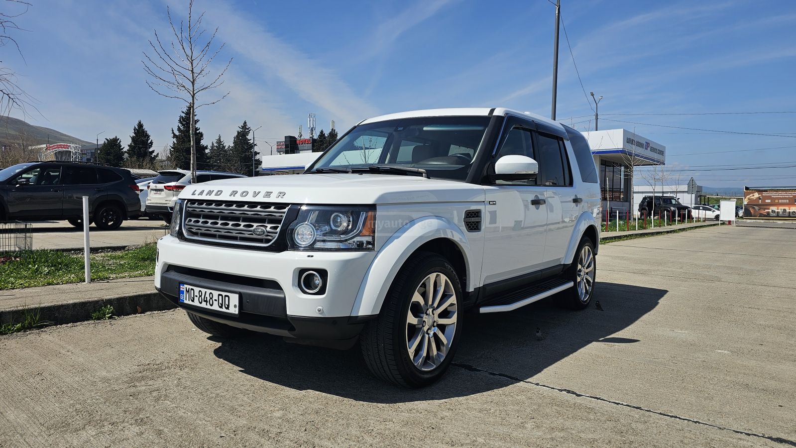 Land Rover LR 4 - фото 1