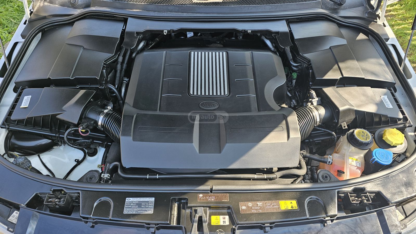 Land Rover LR 4 - фото 15