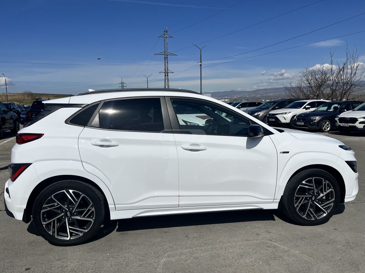 Hyundai N Line 4dr Front-Wheel Drive A — миниатюра 5