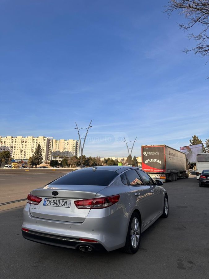 Kia Optima - фото 2