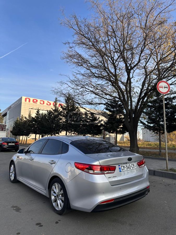 Kia Optima - фото 3