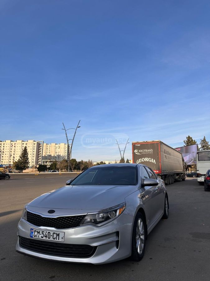 Kia Optima - фото 6