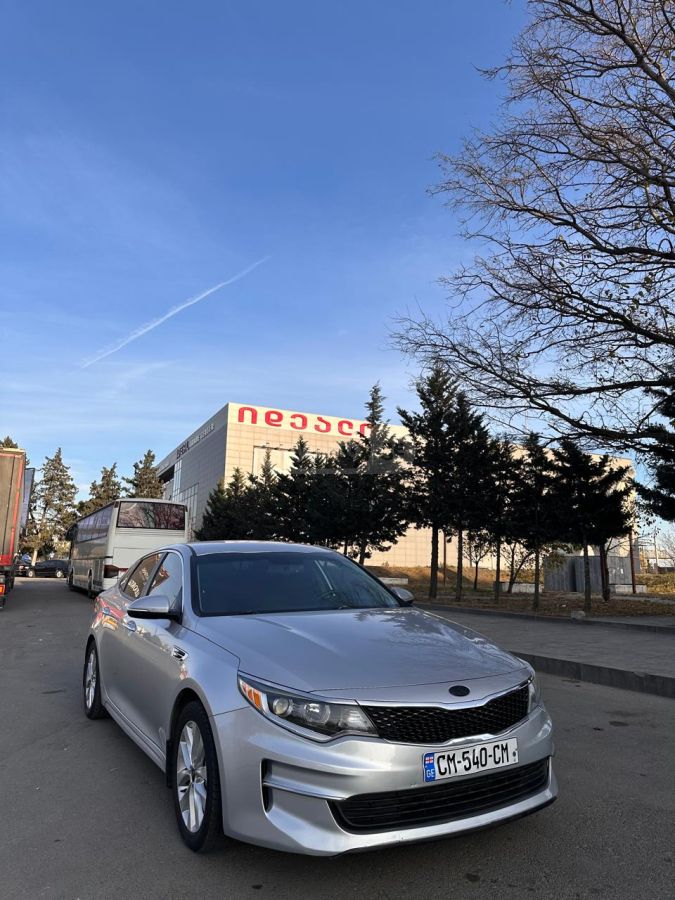 Kia Optima - фото 7