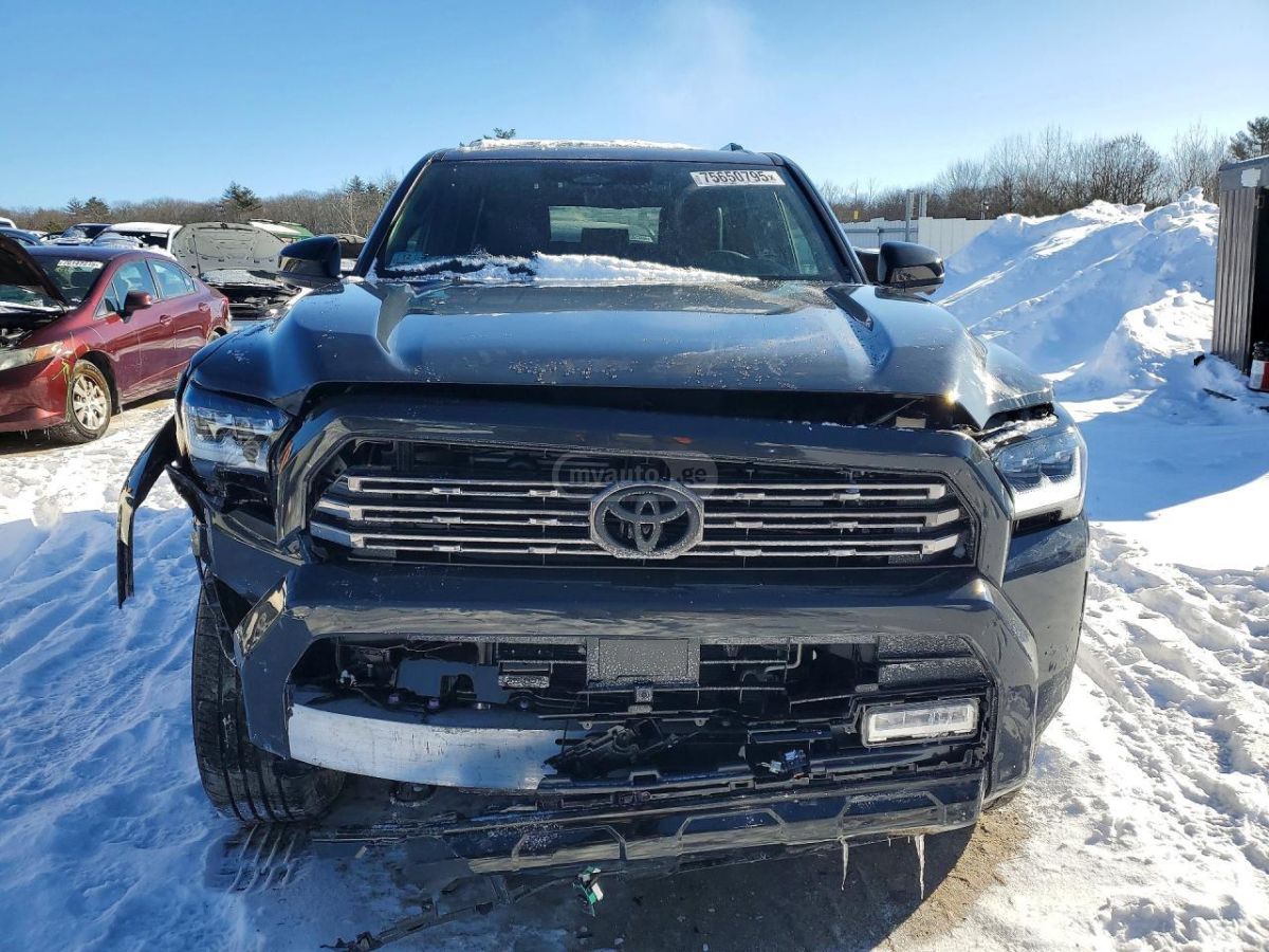 Toyota 4 Runner - фото 5