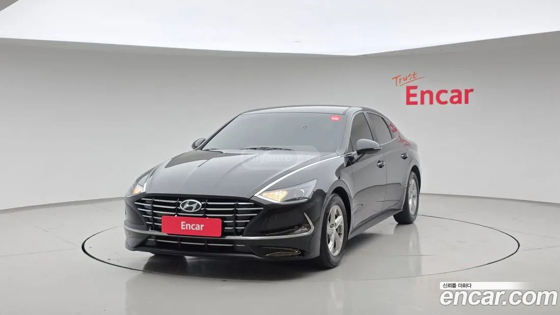 Hyundai Sonata - фото 1