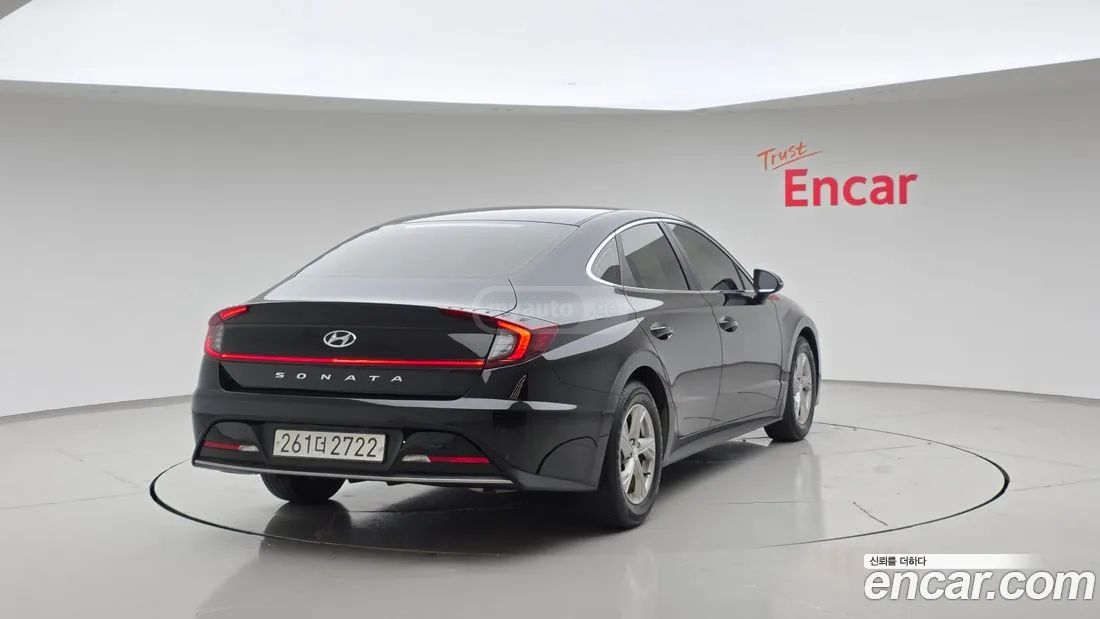 Hyundai Sonata - фото 2