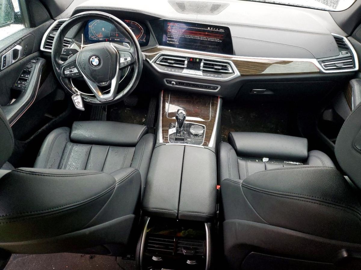 BMW X5 - фото 8
