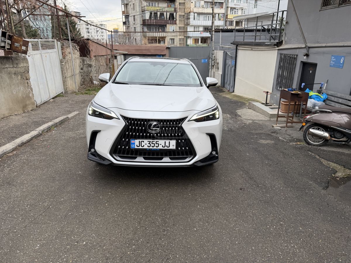 Lexus NX 350 - фото 3