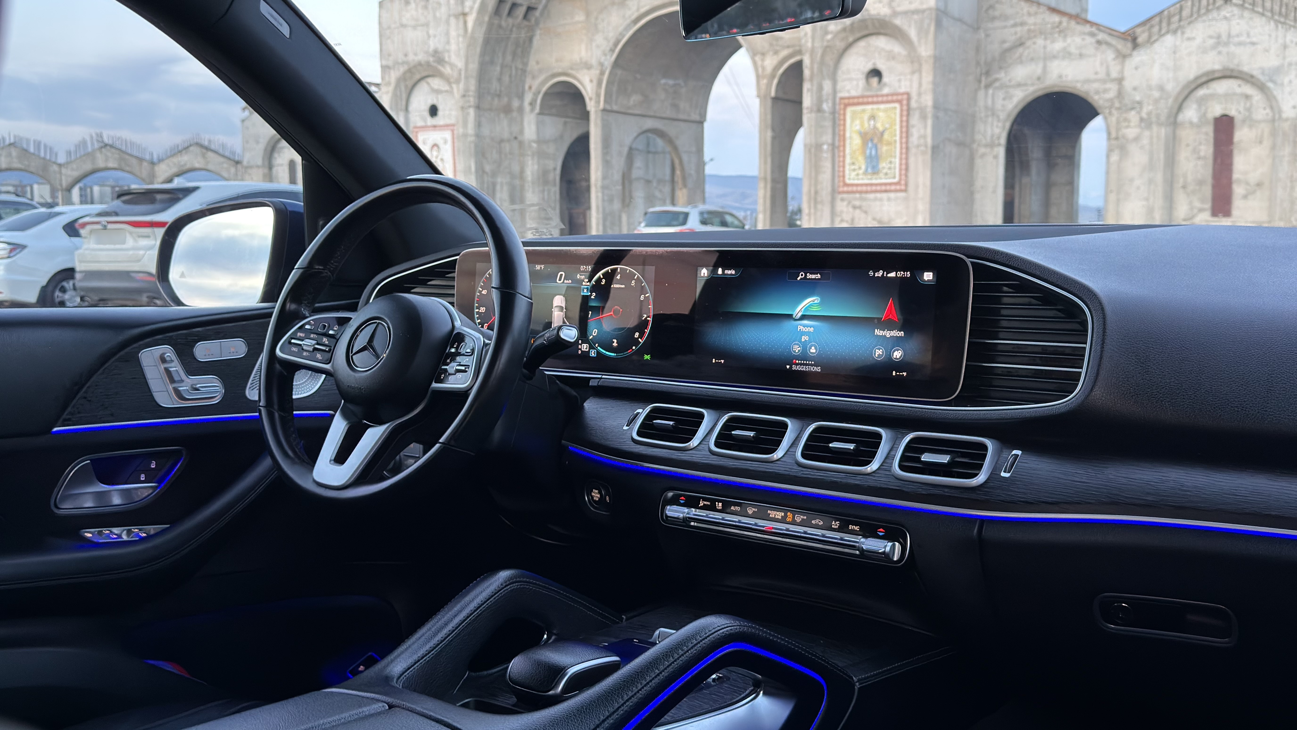 Mercedes-Benz GLE 350 - фото 11