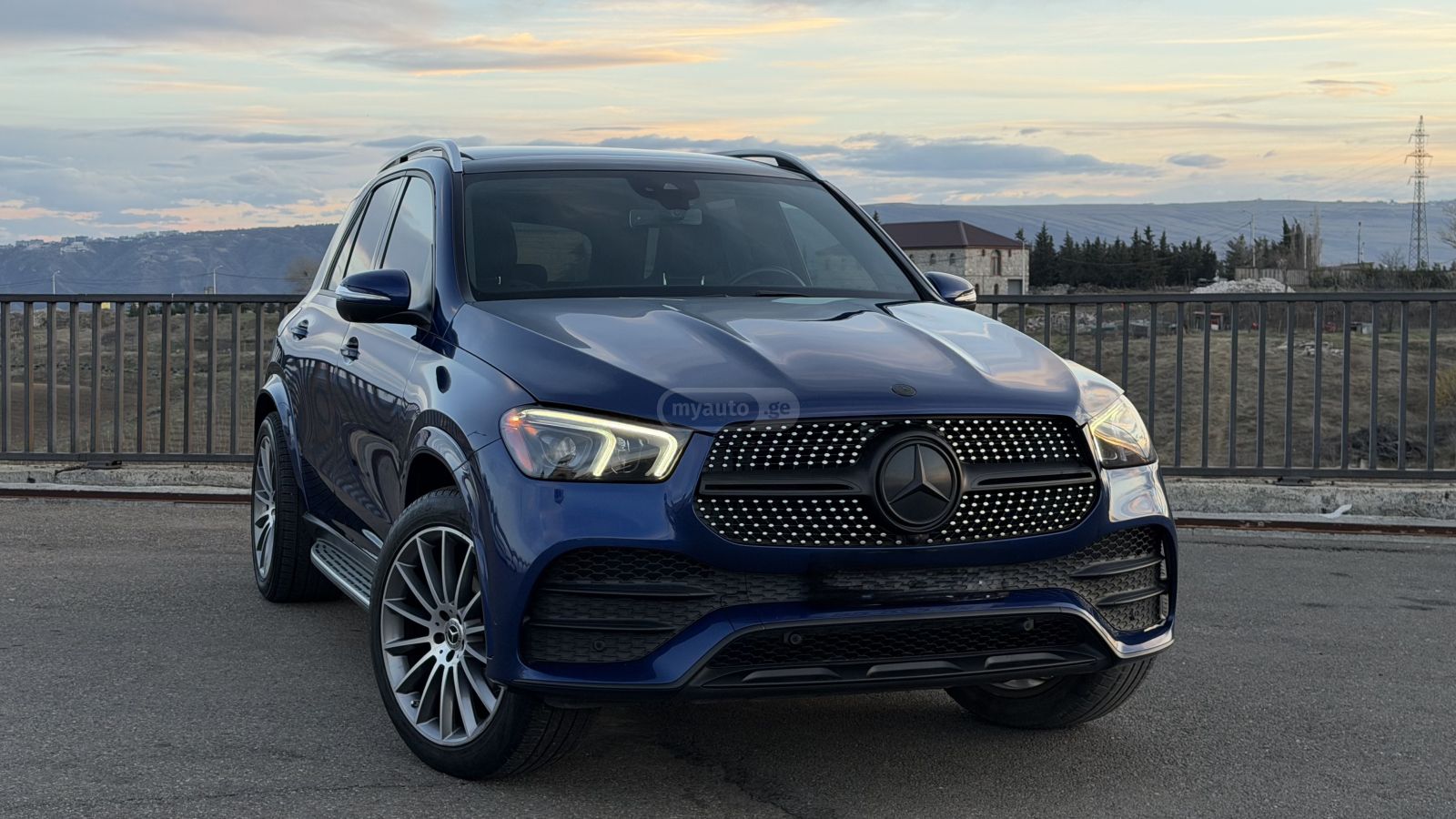 Mercedes-Benz GLE 350 - фото 2