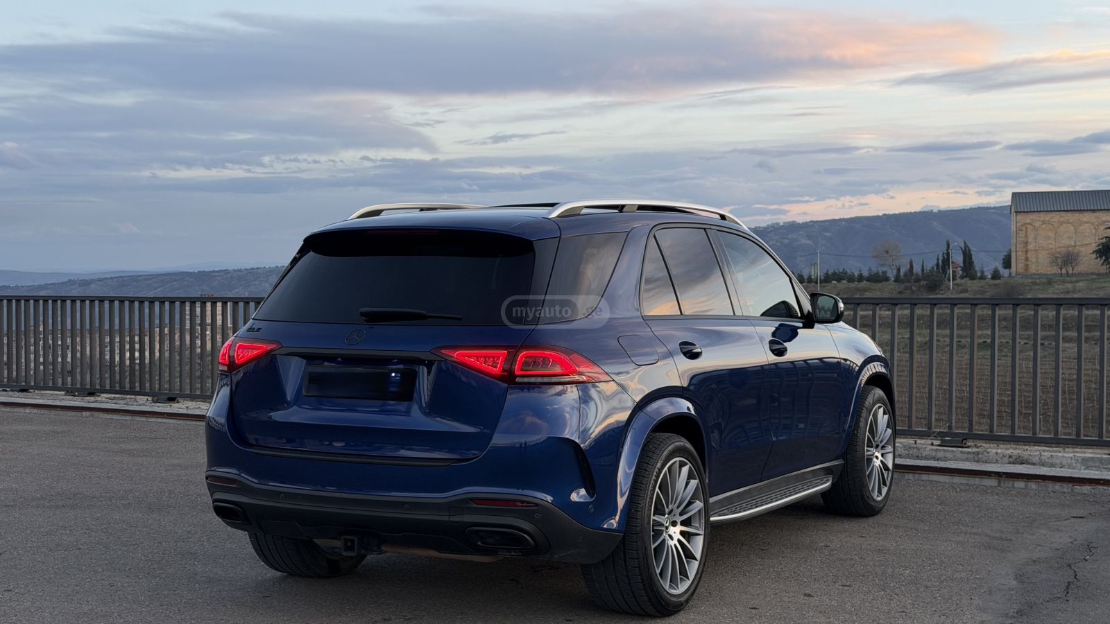 Mercedes-Benz GLE 350 - фото 3